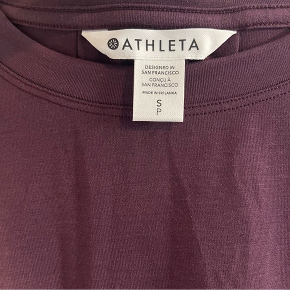 Athleta Elemental Plum Long Sleeve Tee NWT Small - Picture 3 of 5